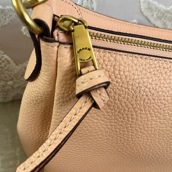 COACH Shay Crossbody Blush NWOT - Picture 8 of 15